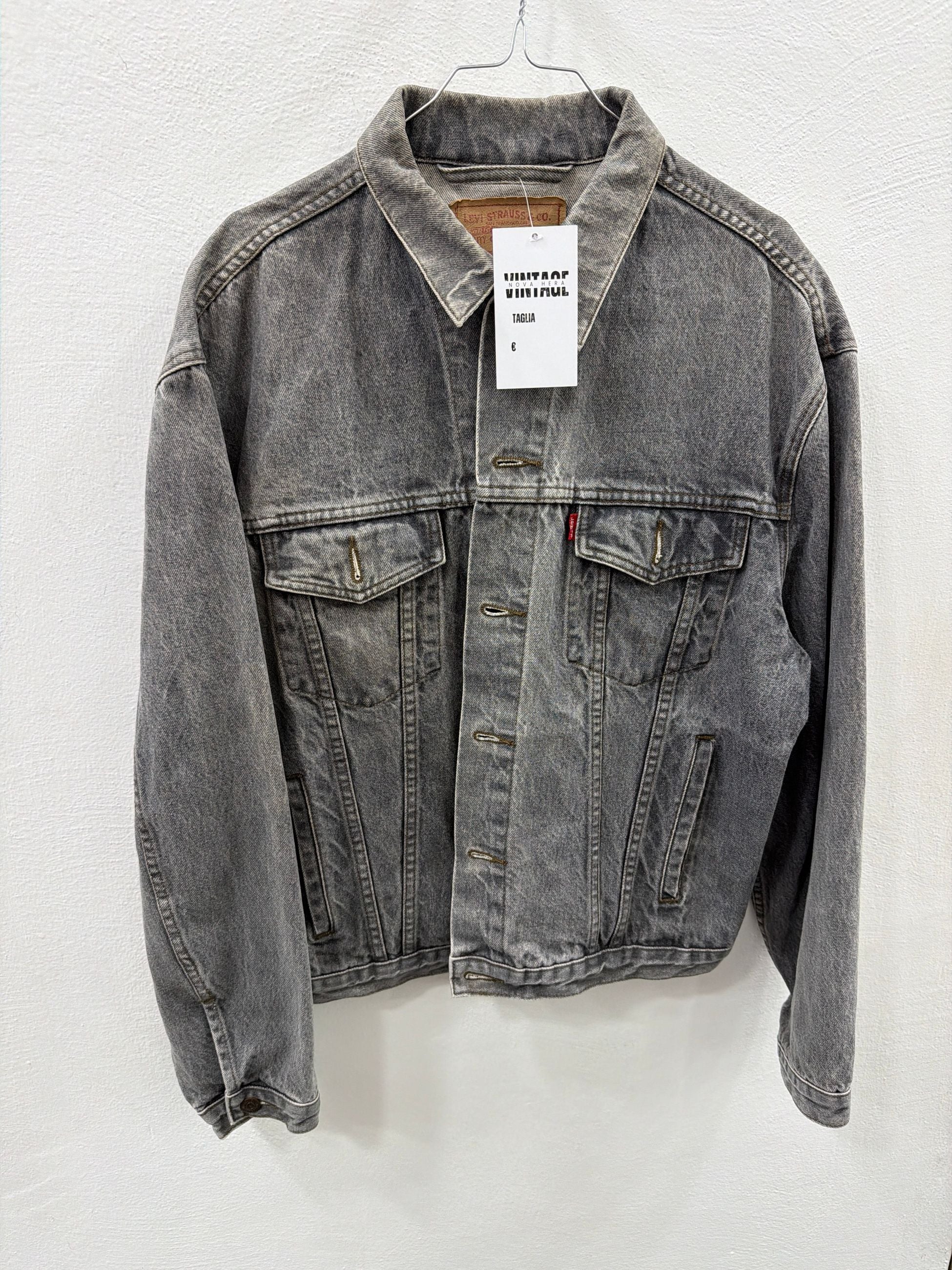 giubbini levi's
